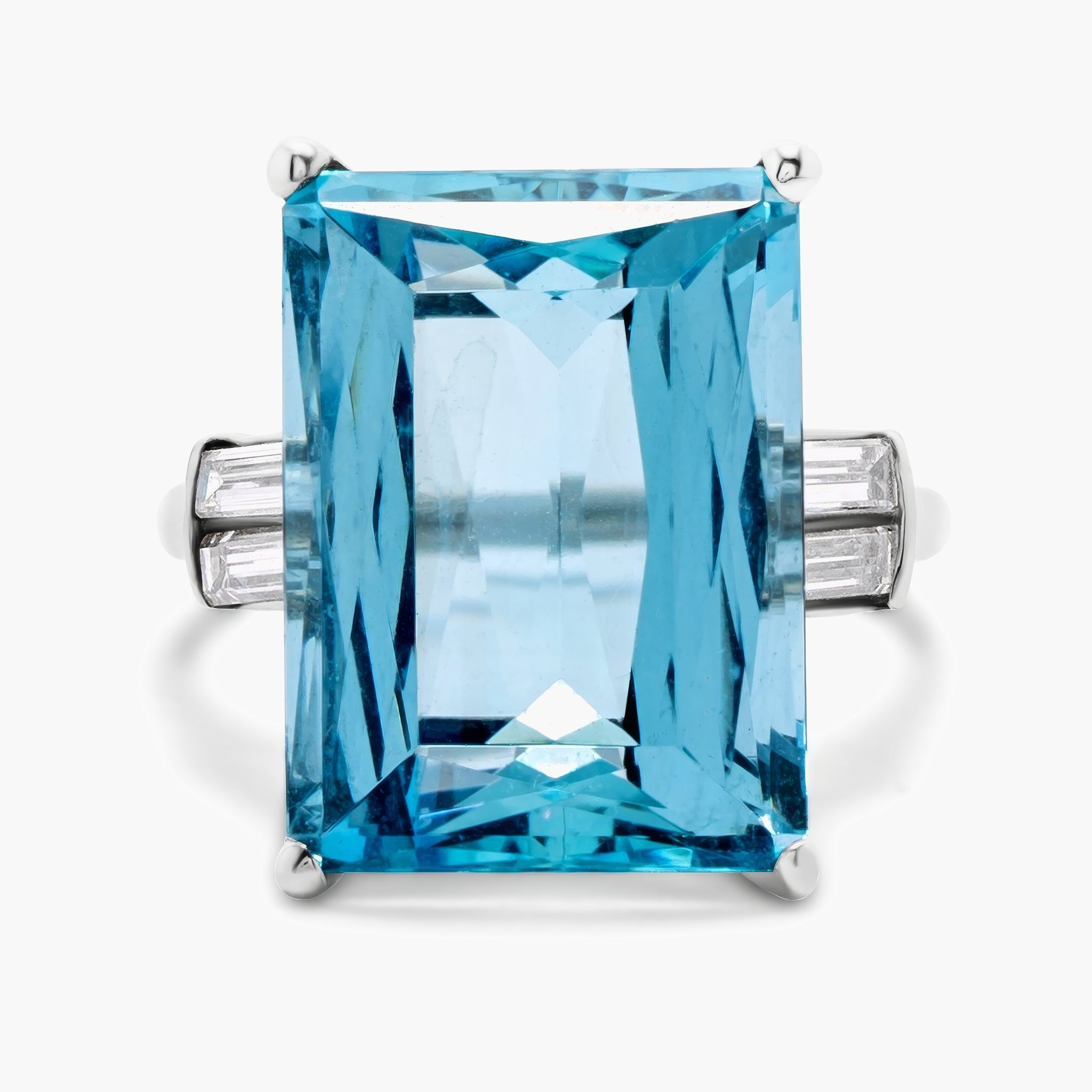 Aquamarine & diamond ring
